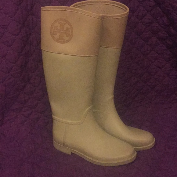 tory burch rain boots amazon